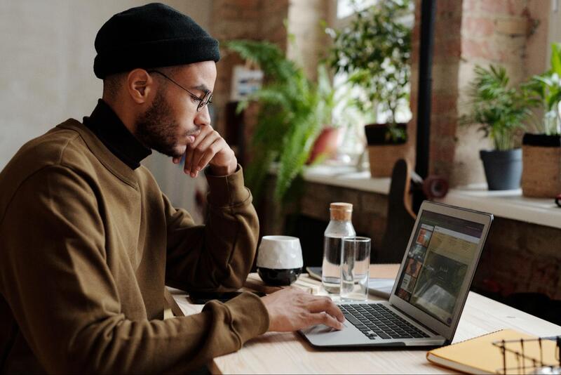 Outil de prise de rendez-vous en ligne pour les Consultations en Design